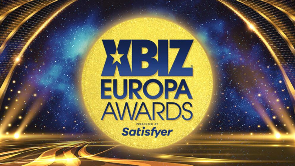 xxxitaliane-2022-xbiz-europe-awards-by-satisfyer